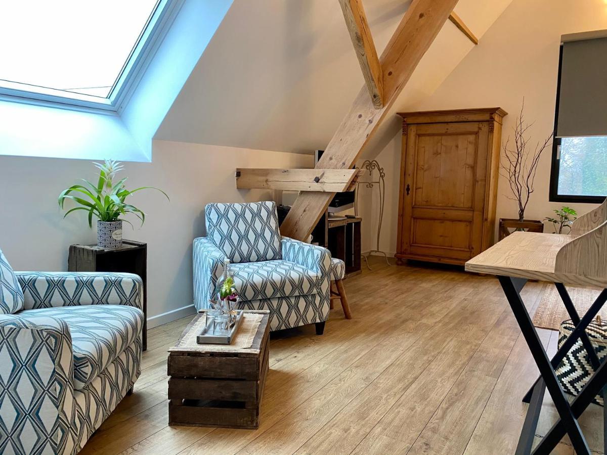 Aux 2 Girouettes Bed & Breakfast Merville  Exterior photo
